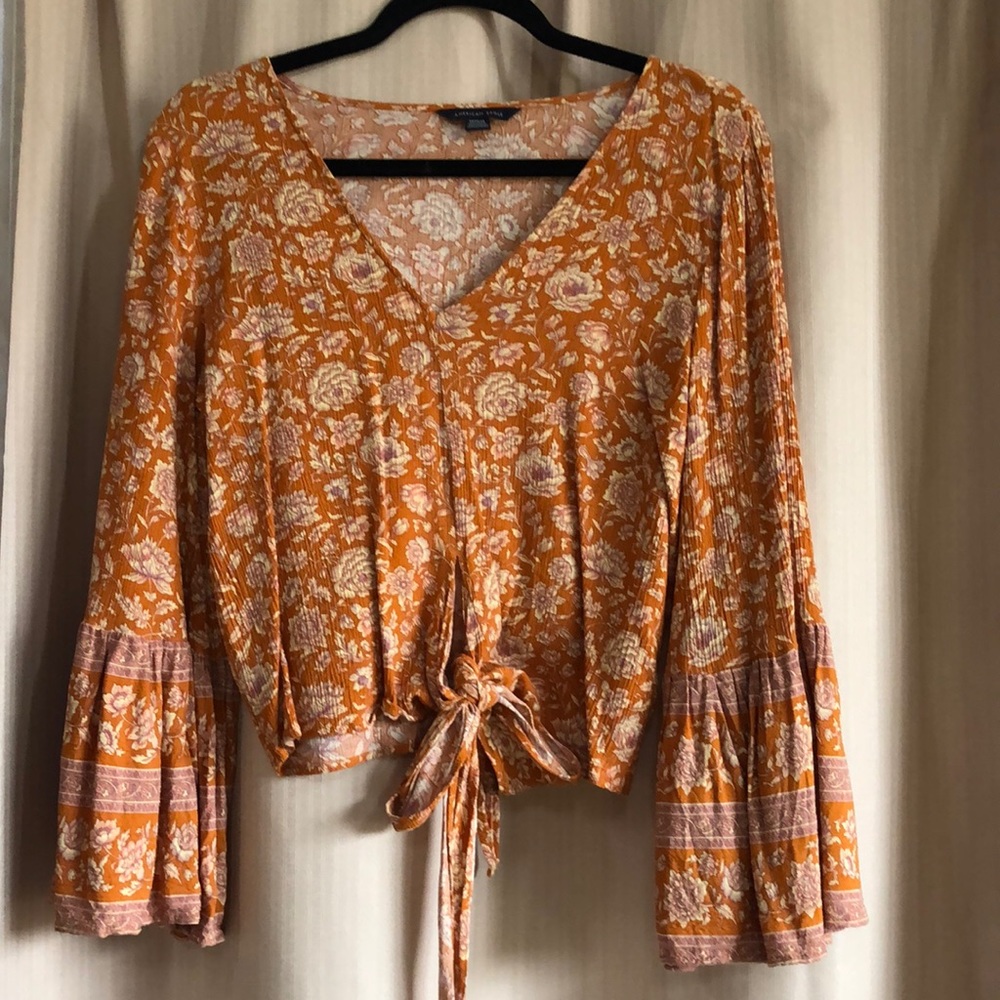 American Eagle top Size M